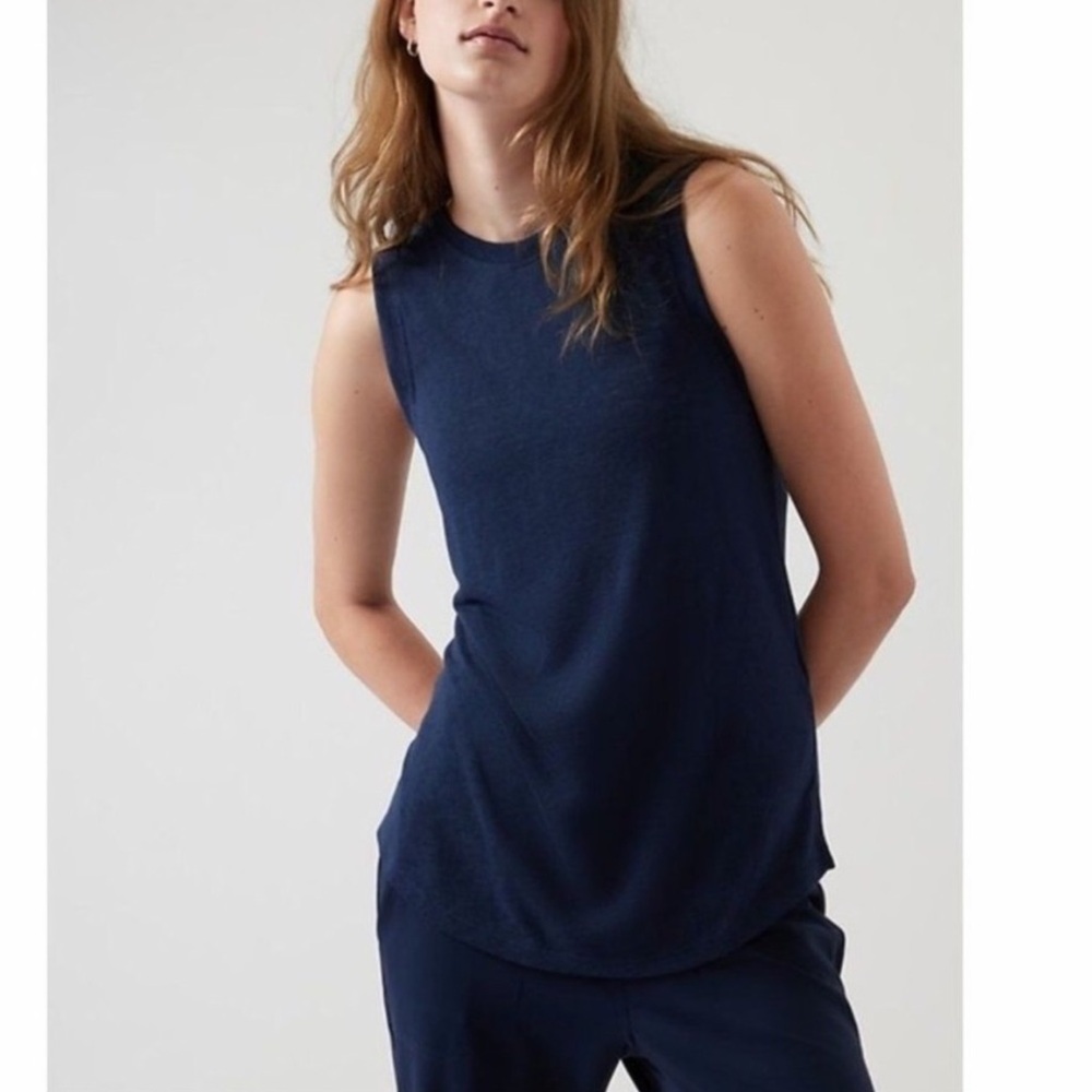 Athleta Breezy Camisole Tank Navy NWT Large